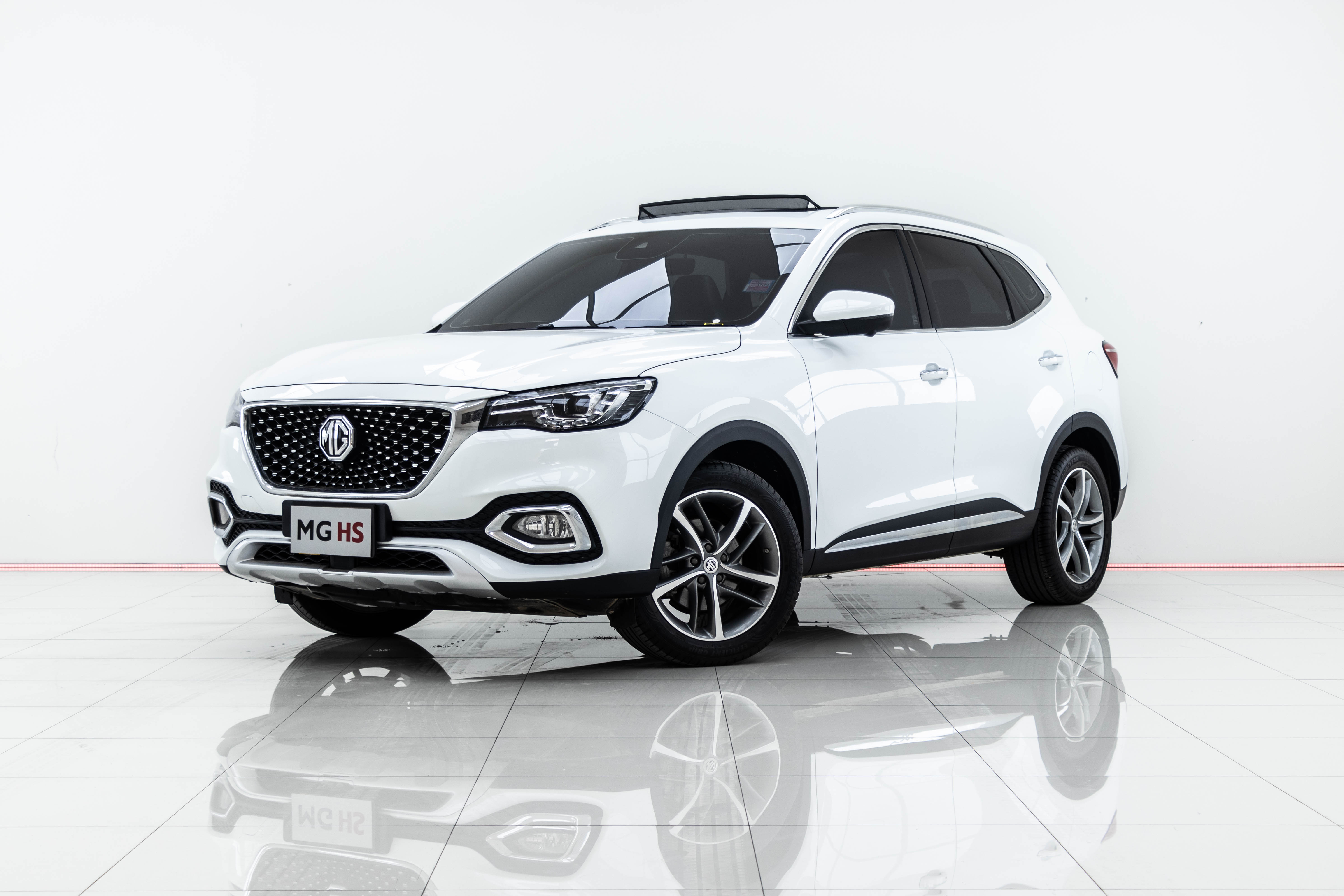 2020 MG HS