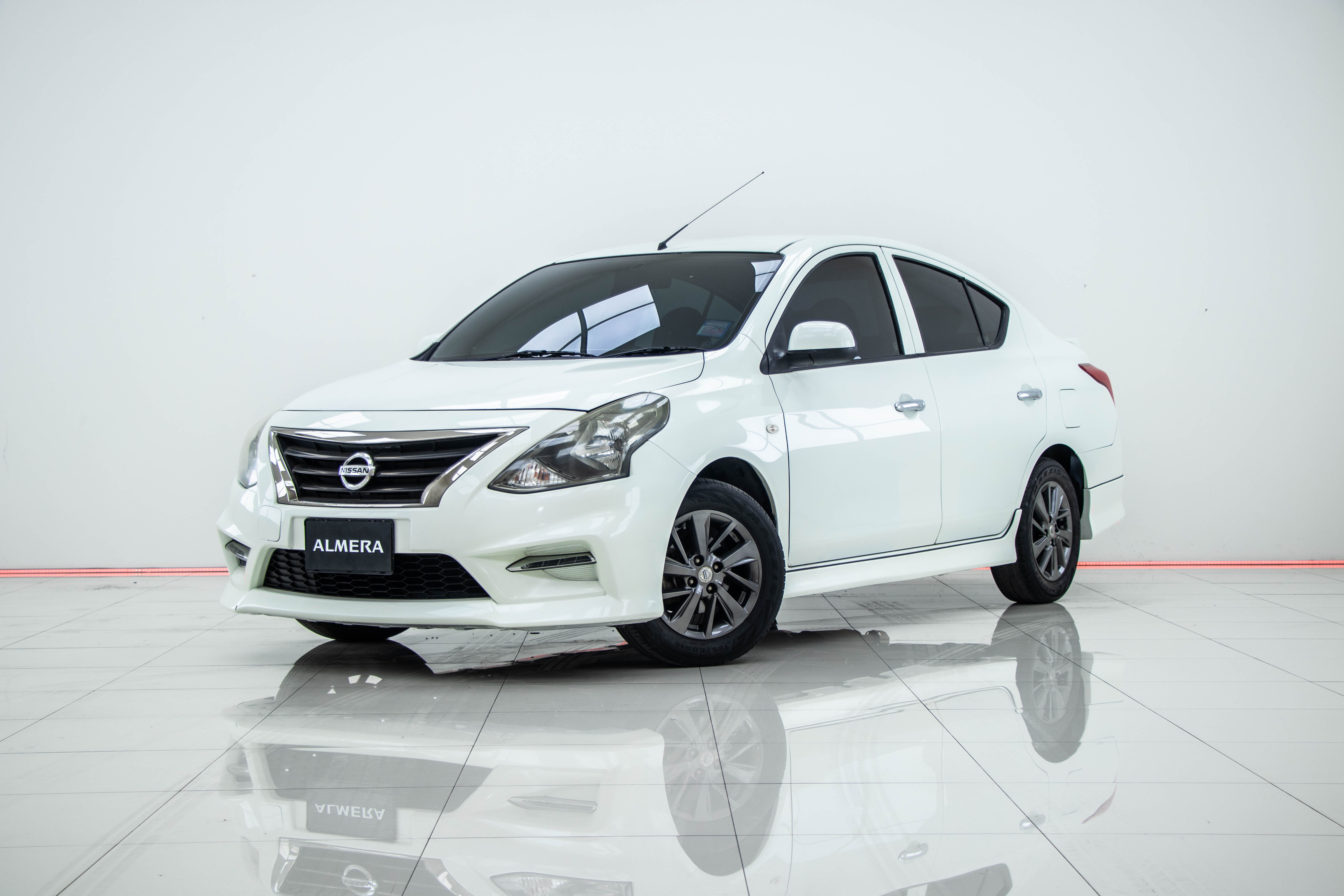 2017 NISSAN ALMERA