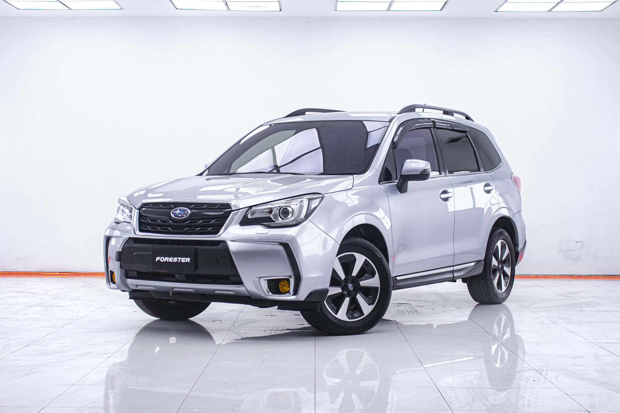 2016 SUBARU FORESTER