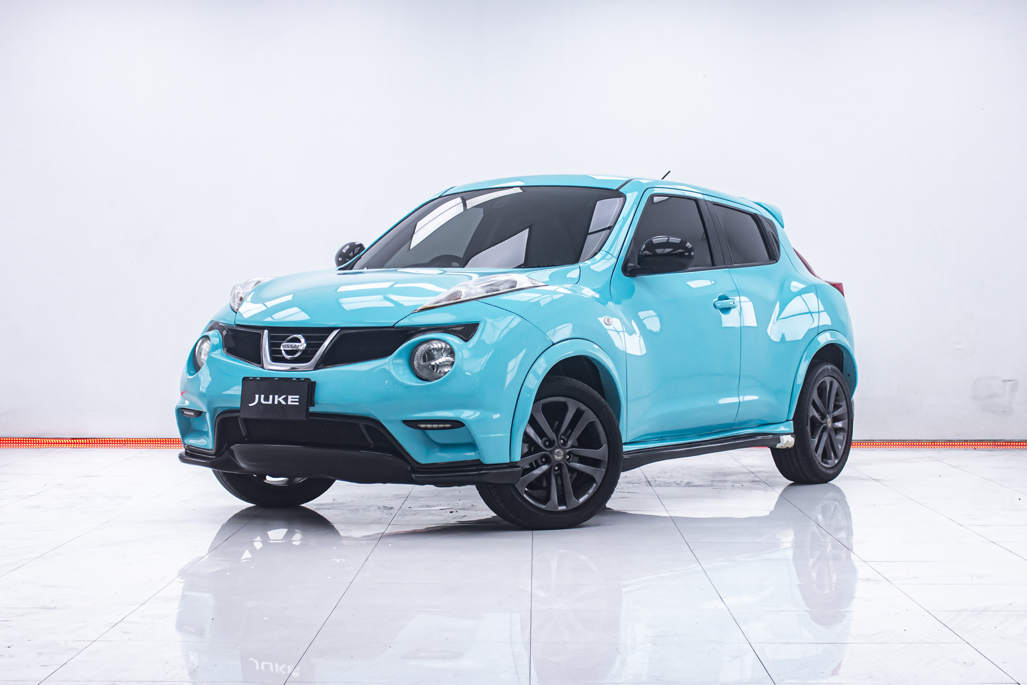2014 NISSAN JUKE
